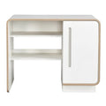**Moderne bureau met opbergruimte en minimalistisch ontwerp**